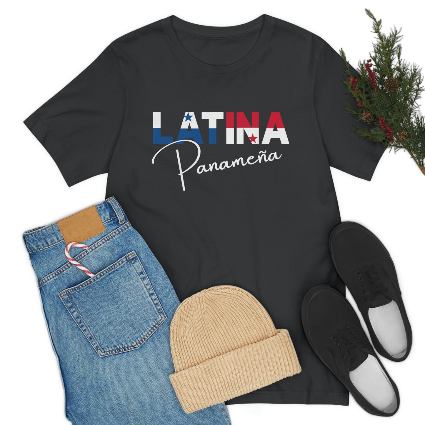 Latina Panameña, Shirt