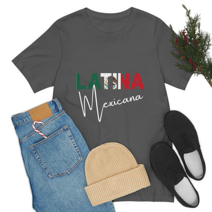 Latina Mexicana, Shirt