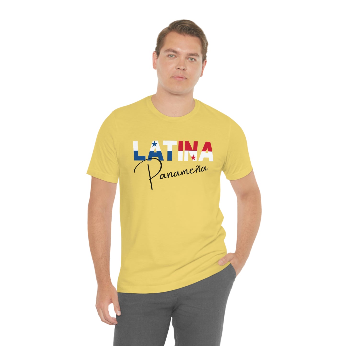 Latina Panameña, Shirt