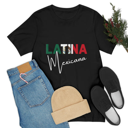 Latina Mexicana, Shirt