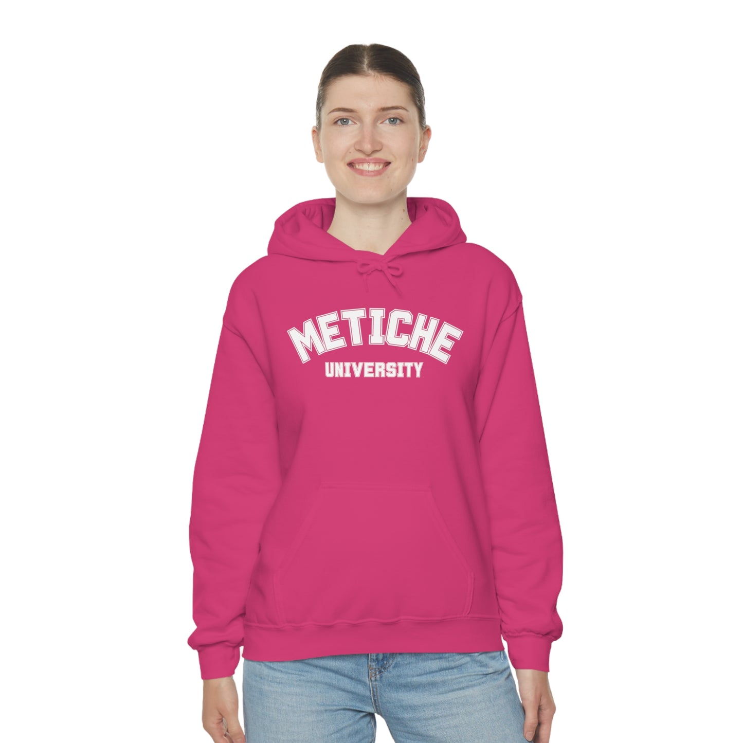 Metiche University, Hoodie