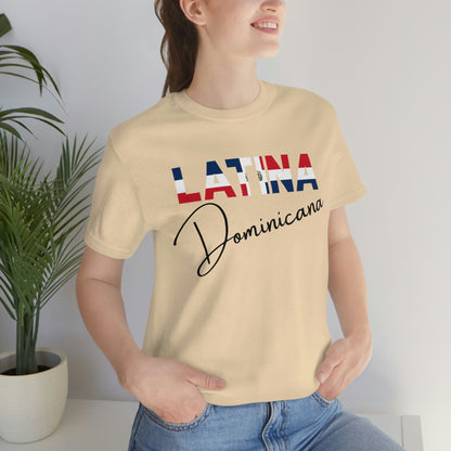 Latina Dominicana, Shirt