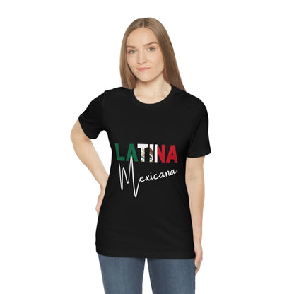 Latina Mexicana, Shirt