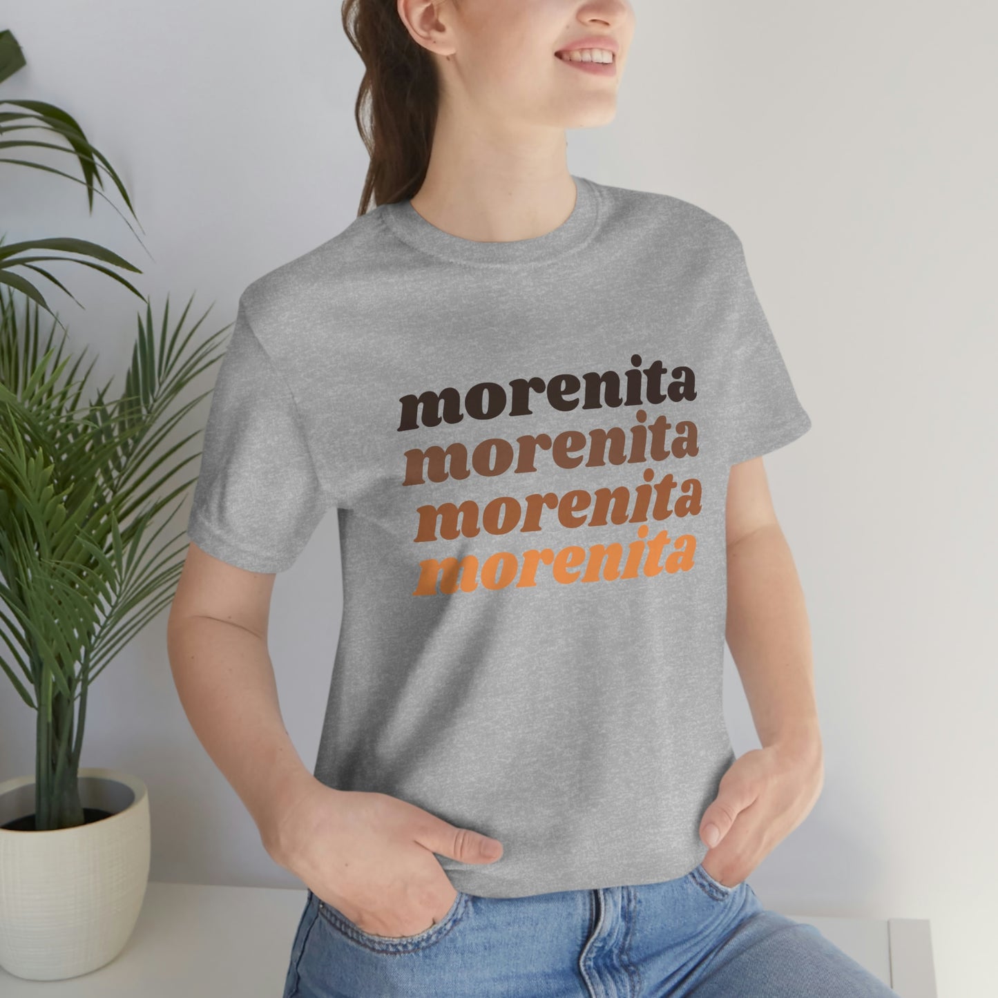 Morenita, Shirt