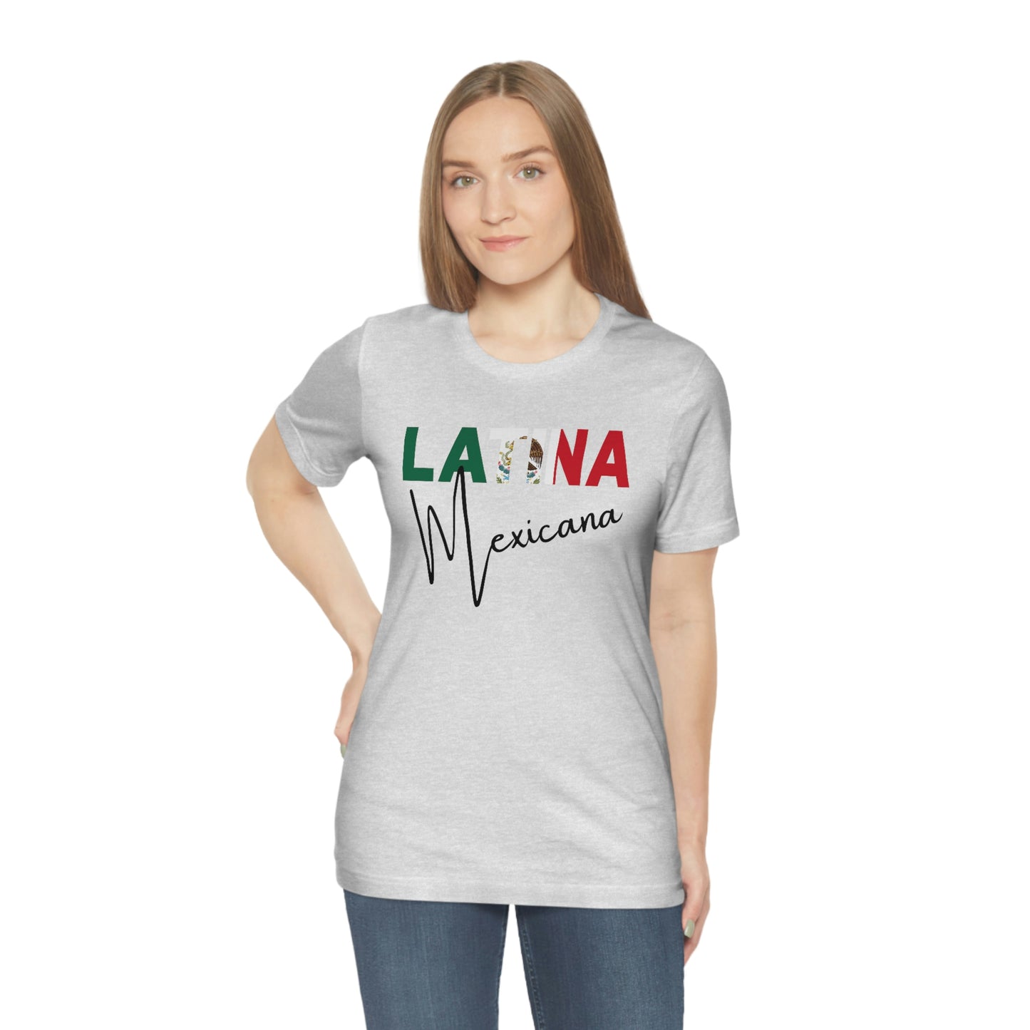 Latina Mexicana, Shirt