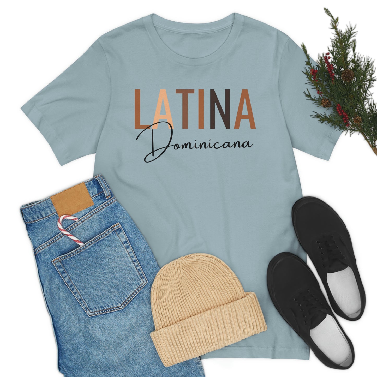 Latina Dominicana, Shirt