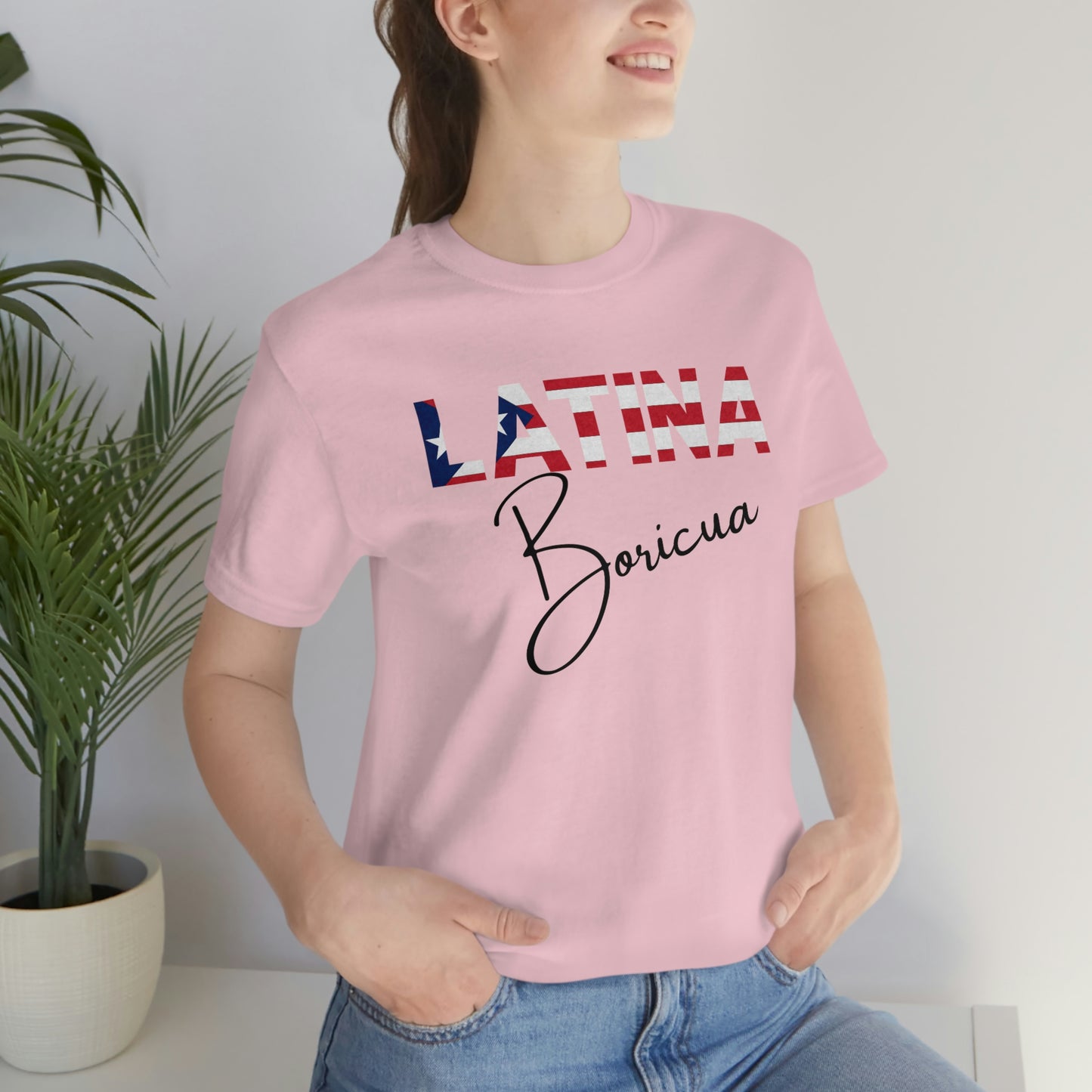 Latina Boricua, Shirt