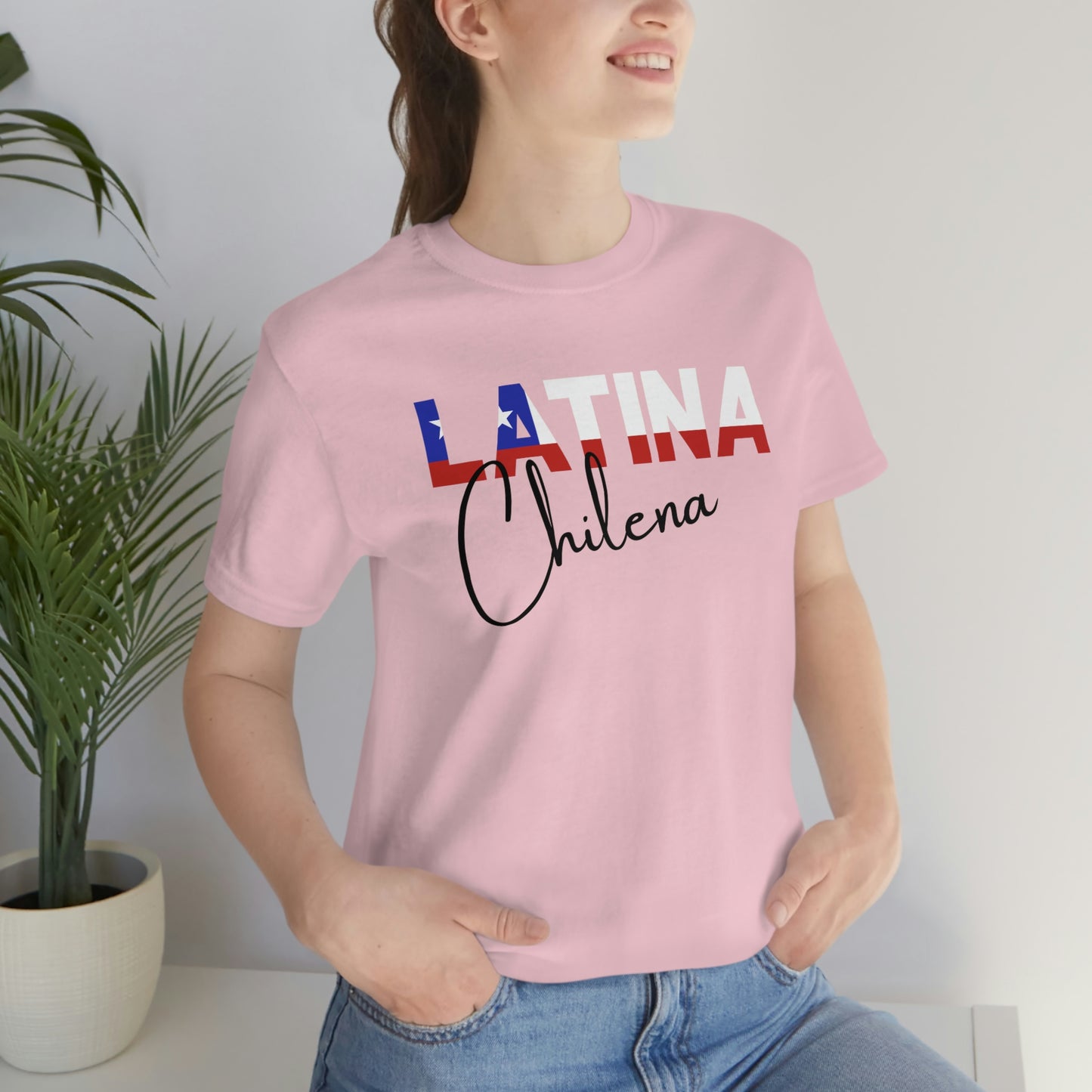 Latina Chilena, Shirts